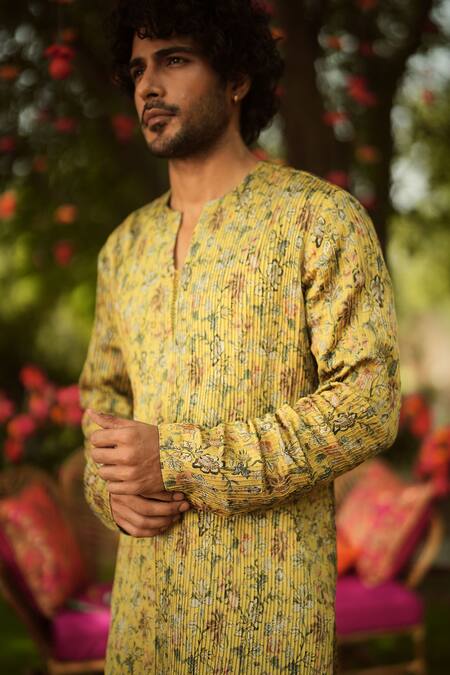 Mahima Mahajan_Gold Linen, Satin Sequins, Embroidery Kurta Pant Set _Online_at_Aza_Fashions