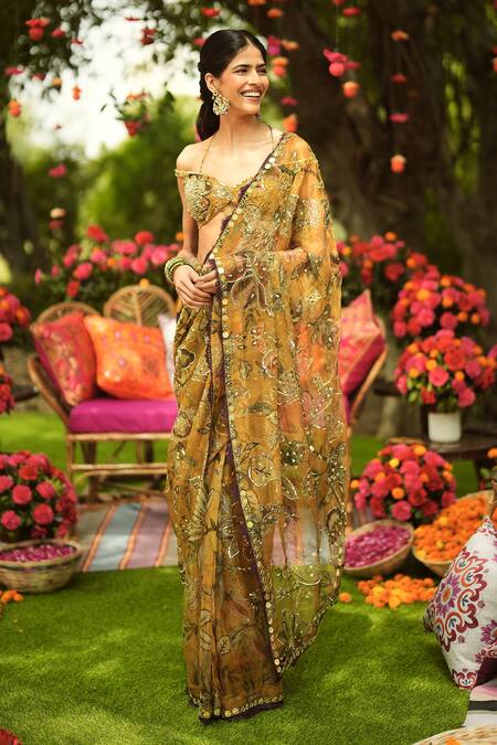 Mahima Mahajan_Gold Organza Sequins, Embroidery Off-shoulder Designer Pre-draped Saree Set _at_Aza_Fashions