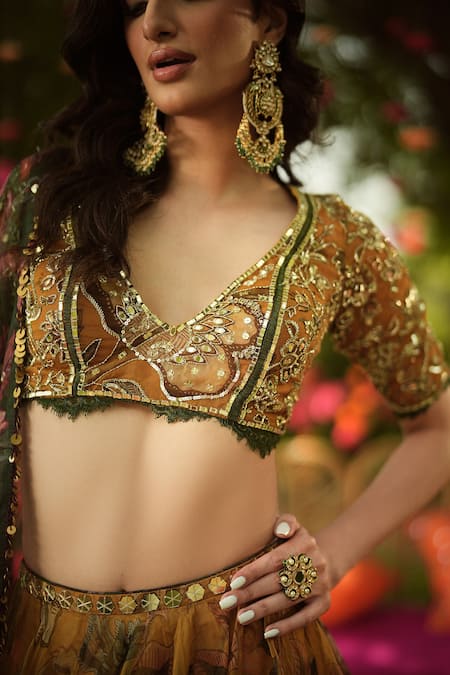 Mahima Mahajan_Gold Organza Sequins, Zari, Embroidery V-neck Designer Lehenga Set _Online_at_Aza_Fashions