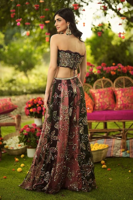 Shop Mahima Mahajan Pink Organza Sequins, Embroidery, Beads Bandeau Neck Mehreen Set at Aza Fashions Shop_Mahima Mahajan_Pink Organza Sequins, Embroidery, Beads Bandeau Neck Mehreen Set _at_Aza_Fashions