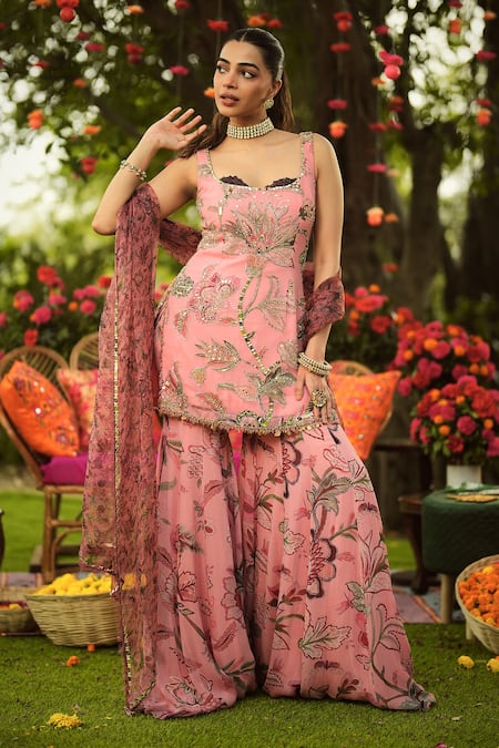 Mahima Mahajan Floral Embroidered Kurta Set 