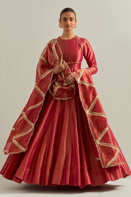 Ikshita Choudhary Rust Organza Round Neck Red Shimmer Anarkali Set 