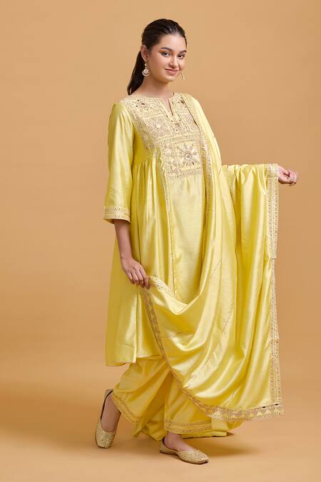 Gulabo By Abu Sandeep_Yellow Modal, Chanderi Embroidery Dupatta _Online_at_Aza_Fashions