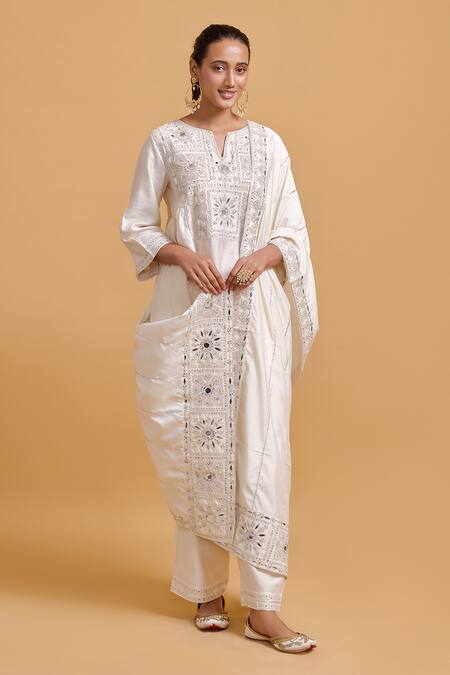 Shop Gulabo By Abu Sandeep Off White Modal, Chanderi Embroidery Split V-neck Kurta Pant Set Online at Aza Fashions Shop_Gulabo By Abu Sandeep_Off White Modal, Chanderi Embroidery Split V-neck Kurta Pant Set _Online_at_Aza_Fashions