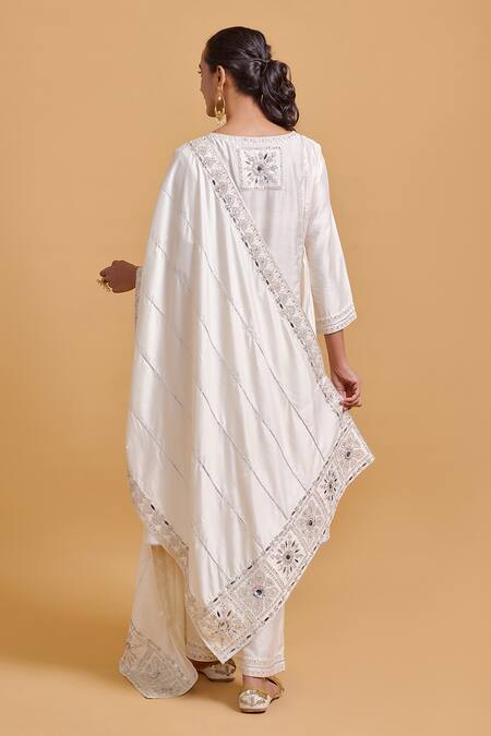 Gulabo By Abu Sandeep Off White Modal, Chanderi Embroidery Split V-neck Kurta Pant Set at Aza Fashions Gulabo By Abu Sandeep_Off White Modal, Chanderi Embroidery Split V-neck Kurta Pant Set _at_Aza_Fashions