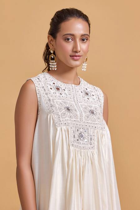 Gulabo By Abu Sandeep Off White Modal, Chanderi Embroidery Round Neck Kurta And Gharara Set at Aza Fashions Gulabo By Abu Sandeep_Off White Modal, Chanderi Embroidery Round Neck Kurta And Gharara Set _at_Aza_Fashions