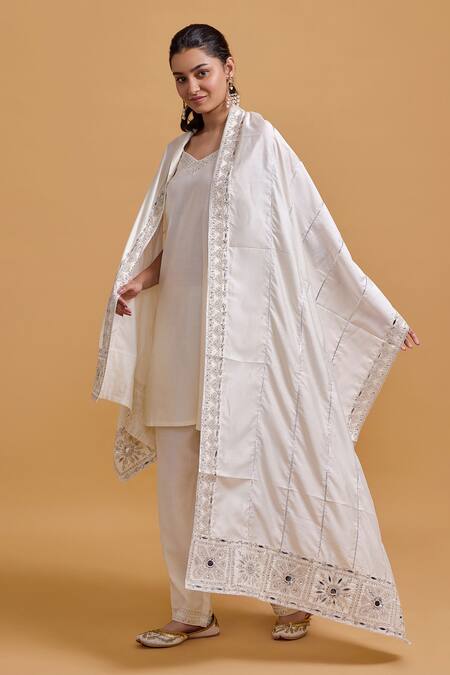 Gulabo By Abu Sandeep Off White Modal, Chanderi Embroidery Dupatta at Aza Fashions Gulabo By Abu Sandeep_Off White Modal, Chanderi Embroidery Dupatta _at_Aza_Fashions