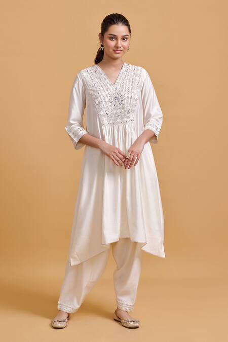 Gulabo By Abu Sandeep Off White Modal, Chanderi Embroidery V-neck Designer Kurta And Salwar Set Online at Aza Fashions Gulabo By Abu Sandeep_Off White Modal, Chanderi Embroidery V-neck Designer Kurta And Salwar Set _Online_at_Aza_Fashions