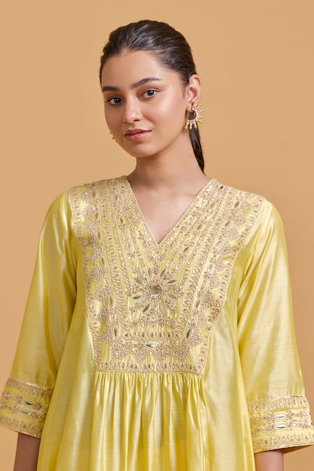 Gulabo By Abu Sandeep Yellow Modal, Chanderi Embroidery V-neck Kurta Set Online at Aza Fashions Gulabo By Abu Sandeep_Yellow Modal, Chanderi Embroidery V-neck Kurta Set _Online_at_Aza_Fashions