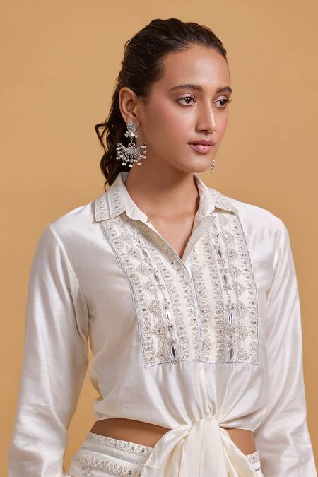 Buy Gulabo By Abu Sandeep Off White Modal, Chanderi Embroidery Collared Designer Top Online at Aza Fashions Buy_Gulabo By Abu Sandeep_Off White Modal, Chanderi Embroidery Collared Designer Top _Online_at_Aza_Fashions