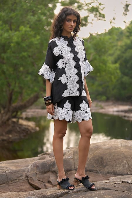 Dash And Dot Black Scalloped Lace Applique Shirt & Shorts