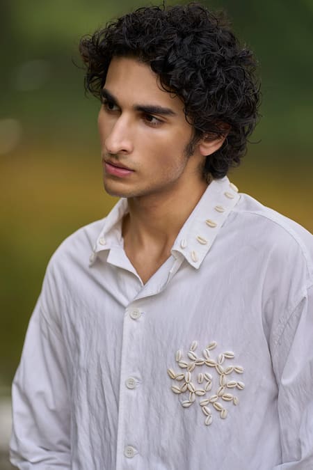 Dash And Dot Shell Embroidered Relaxed Fit Shirt 