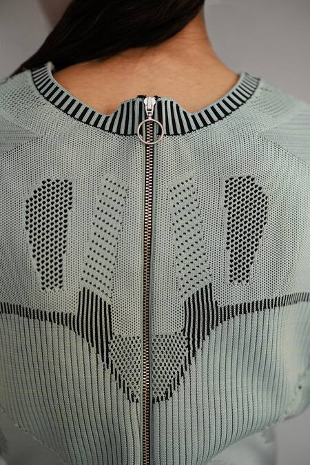 Shop Anurag Gupta Black Crepe Pleated Pants Online at Aza Fashions Shop_Anurag Gupta_Black Crepe Pleated Pants _Online_at_Aza_Fashions