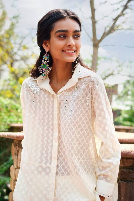 Shop Gulabo By Abu Sandeep Off White Cotton Designer Pant Online at Aza Fashions Shop_Gulabo By Abu Sandeep_Off White Cotton Designer Pant _Online_at_Aza_Fashions