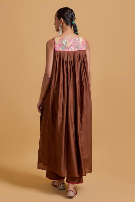 Gulabo By Abu Sandeep Brown Chanderi Embroidered Kurta Set 