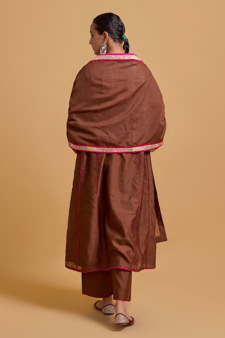 Gulabo By Abu Sandeep Chanderi Embroidered Kurta Pant Set 