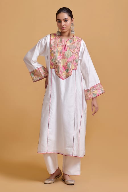 Gulabo by Abu Sandeep Chanderi Embroidered Kurta & Pant Set 