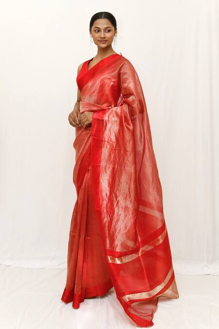 Neha & Tarun Red Silk Woven Saree With Blouse Piece Online at Aza Fashions Neha & Tarun_Red Silk Woven Saree With Blouse Piece _Online_at_Aza_Fashions