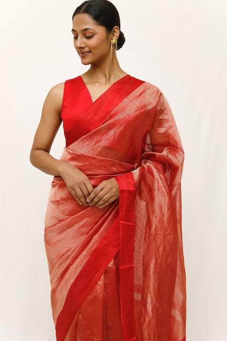 Buy Neha & Tarun Red Silk Woven Saree With Blouse Piece Online at Aza Fashions Buy_Neha & Tarun_Red Silk Woven Saree With Blouse Piece _Online_at_Aza_Fashions