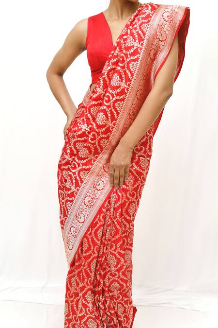 Buy_Neha & Tarun_Red Silk Embroidery Woven Saree With Blouse Piece 