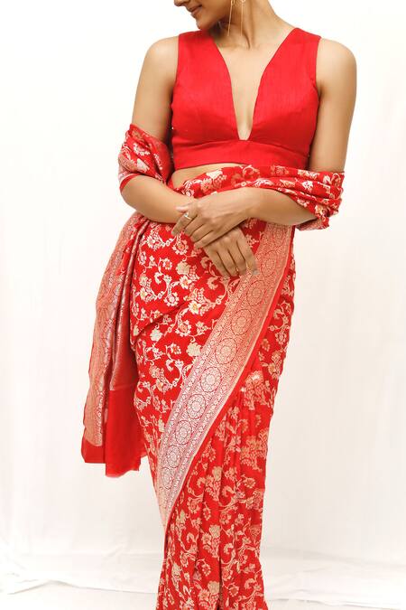 Neha & Tarun_Red Silk Zari Designer Saree With Blouse Piece _Online_at_Aza_Fashions