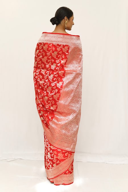 Neha & Tarun Designer Red Silk Saree with Blouse Piece 