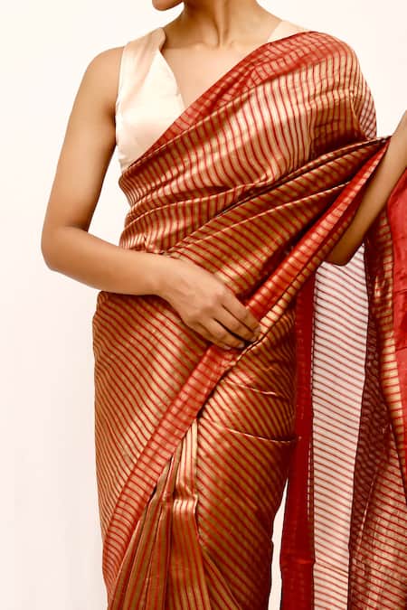 Buy_Neha & Tarun_Maroon Silk Woven Saree With Blouse Piece _Online_at_Aza_Fashions