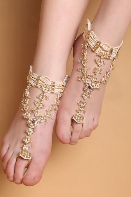 Dugran By Dugristyle Red Gemstones, Pearls Rosefire Elegance Gold-plated Anklet 