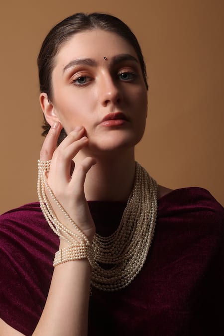 Dugran By Dugristyle_Cream Alabaster Kiss Gold-plated Necklace_Online_at_Aza_Fashions