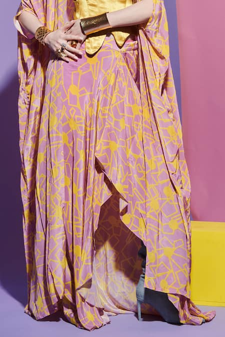 Esha L Amin Pink Viscose Fan Print Sarong Skirt Online at Aza Fashions Esha L Amin_Pink Viscose Fan Print Sarong Skirt _Online_at_Aza_Fashions