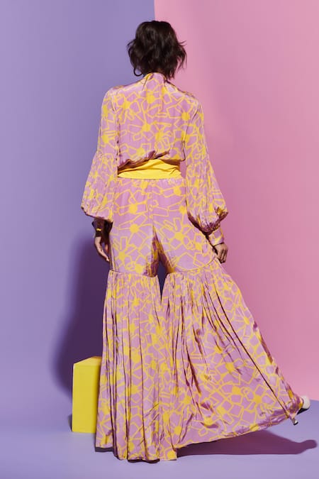 Shop Esha L Amin Pink Viscose, Crepe Embroidery Fan Print Top With Neckline at Aza Fashions Shop_Esha L Amin_Pink Viscose, Crepe Embroidery Fan Print Top With Neckline _at_Aza_Fashions