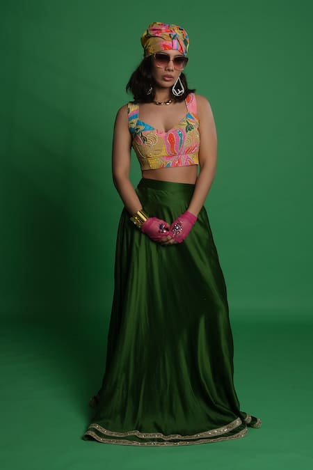 Esha L Amin Green Silk Plain Olive Lehenga 