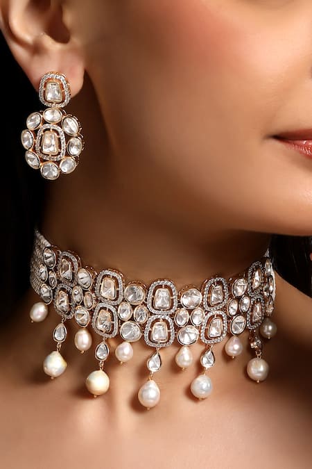 Shop HRISHA White Designer Kundan Polki Necklace And Earring Set Online at Aza Fashions Shop_HRISHA_White Designer Kundan Polki Necklace And Earring Set _Online_at_Aza_Fashions