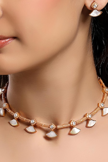 HRISHA Gold Plated Pearls Antique Mother Of Jewelry Set 