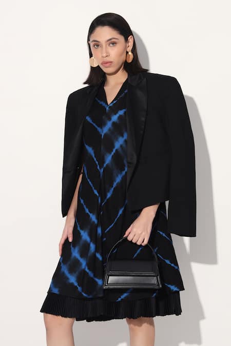 Buy Linetribe_ Black Viscose, Silk Split V-neck Blue Tie-dye Dress Buy_Linetribe__Black Viscose, Silk Split V-neck Blue Tie-dye Dress