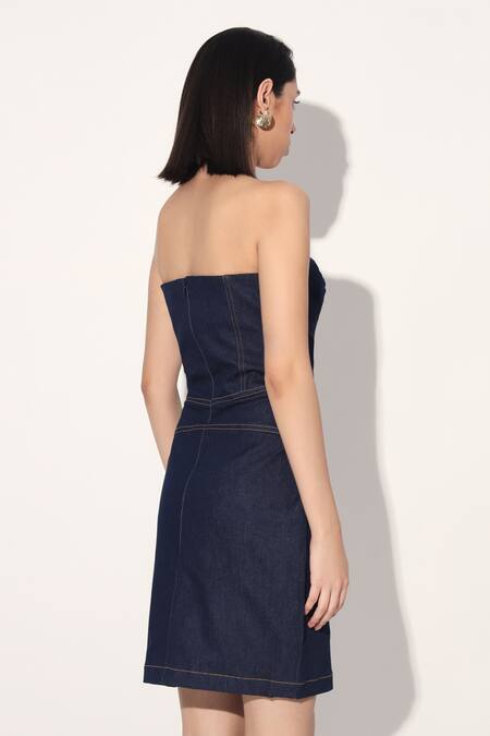 Shop Linetribe_ Blue Denim Off-shoulder Strapless Dress Shop_Linetribe__Blue Denim Off-shoulder Strapless Dress