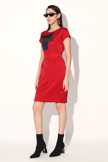 Linetribe_ Red Crepe Round Neck Quilted Designer Dress 