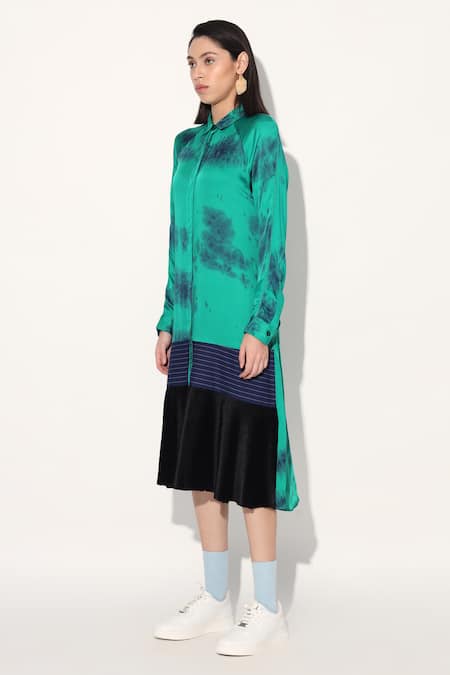 Buy Linetribe_ Green Viscose, Satin Collared Tie-dye Dress Online at Aza Fashions Buy_Linetribe__Green Viscose, Satin Collared Tie-dye Dress _Online_at_Aza_Fashions