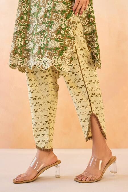 Shop Nero India Olive Green Cotton Embroidery V-neck Petal Scallop Kurta And Pant Set Online at Aza Fashions Shop_Nero India_Olive Green Cotton Embroidery V-neck Petal Scallop Kurta And Pant Set _Online_at_Aza_Fashions