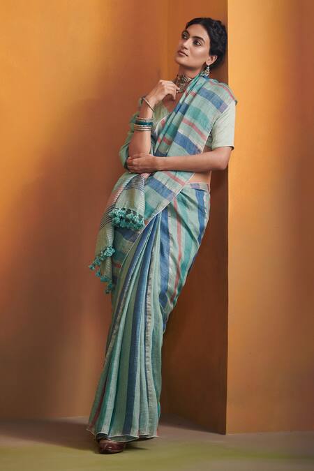 Buy_Dressfolk_Green Handloom Cotton Round Neck Linen And Blue Saree Set