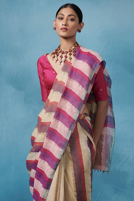 Dressfolk_Multi Color Linen V-neck Multi-color Handloom Saree Set_at_Aza_Fashions