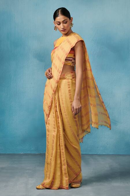 Shop_Dressfolk_Yellow Linen Round Neck Handloom Saree Set