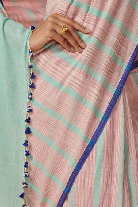 Dressfolk Blue Linen Round Neck Handloom Ombre Saree Set at Aza Fashions Dressfolk_Blue Linen Round Neck Handloom Ombre Saree Set_at_Aza_Fashions