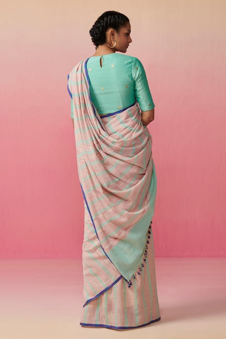 Shop Dressfolk Blue Linen Round Neck Handloom Ombre Saree Set at Aza Fashions Shop_Dressfolk_Blue Linen Round Neck Handloom Ombre Saree Set_at_Aza_Fashions