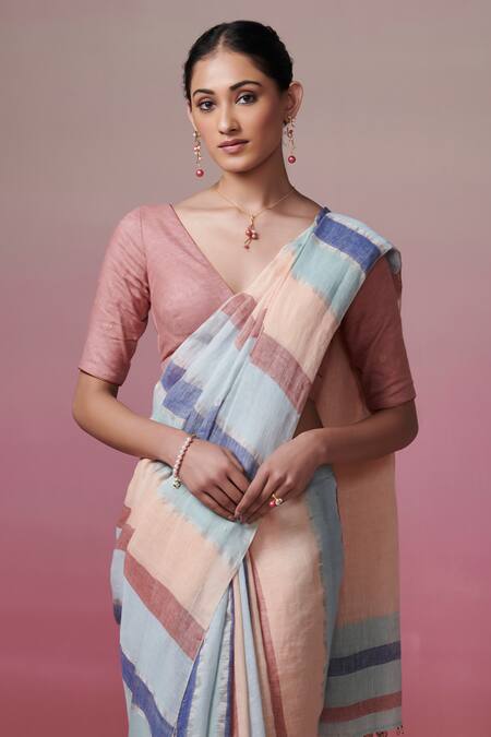 Buy_Dressfolk_Peach Linen V-neck And Powder Blue Handloom Saree Set