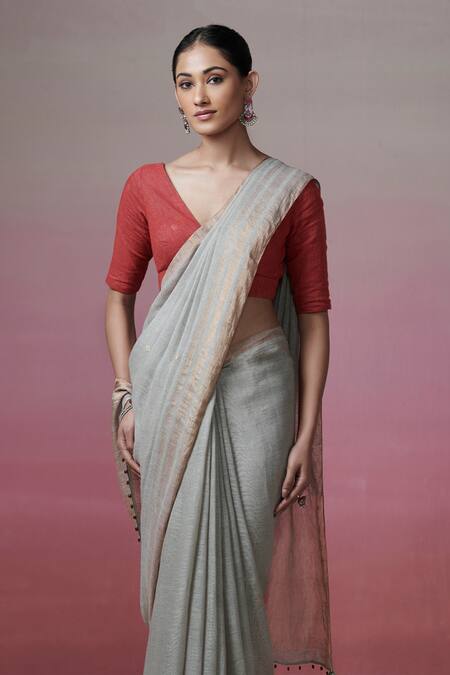 Buy_Dressfolk_Gray Linen V-neck Grey Handloom Saree Set