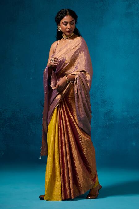 Dressfolk_Multi Color Tissue Round Neck Handloom Designer Saree Set_at_Aza_Fashions