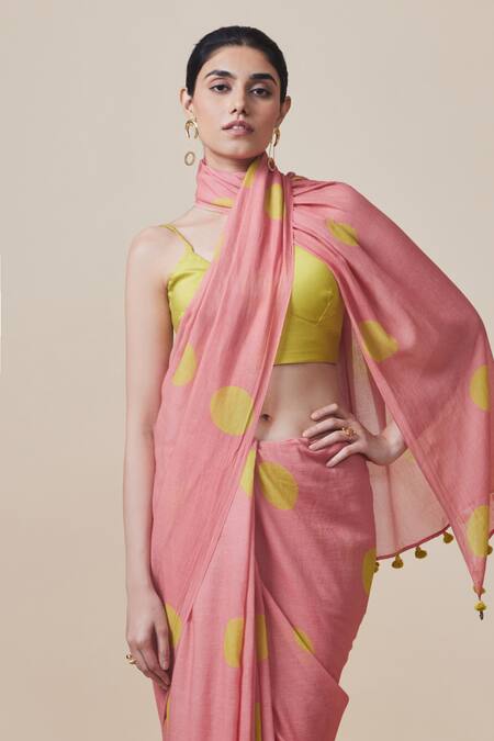 Shop_Dressfolk_Peach Handloom Cotton Pom-poms V-neck Polka Dot Saree Set_Online_at_Aza_Fashions