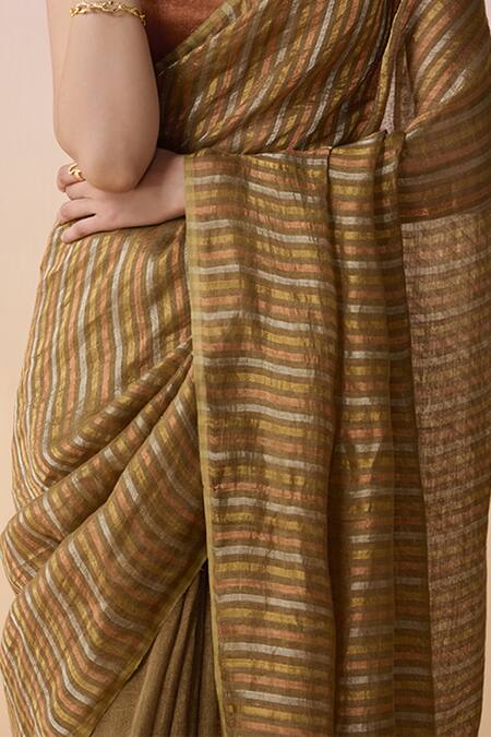 Shop_Dressfolk_Multi Color Linen Square Neck Handloom Saree Set