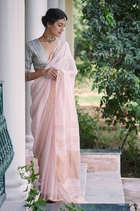 Shop Dressfolk Pink Linen V-neck Handloom Saree Set Shop_Dressfolk_Pink Linen V-neck Handloom Saree Set